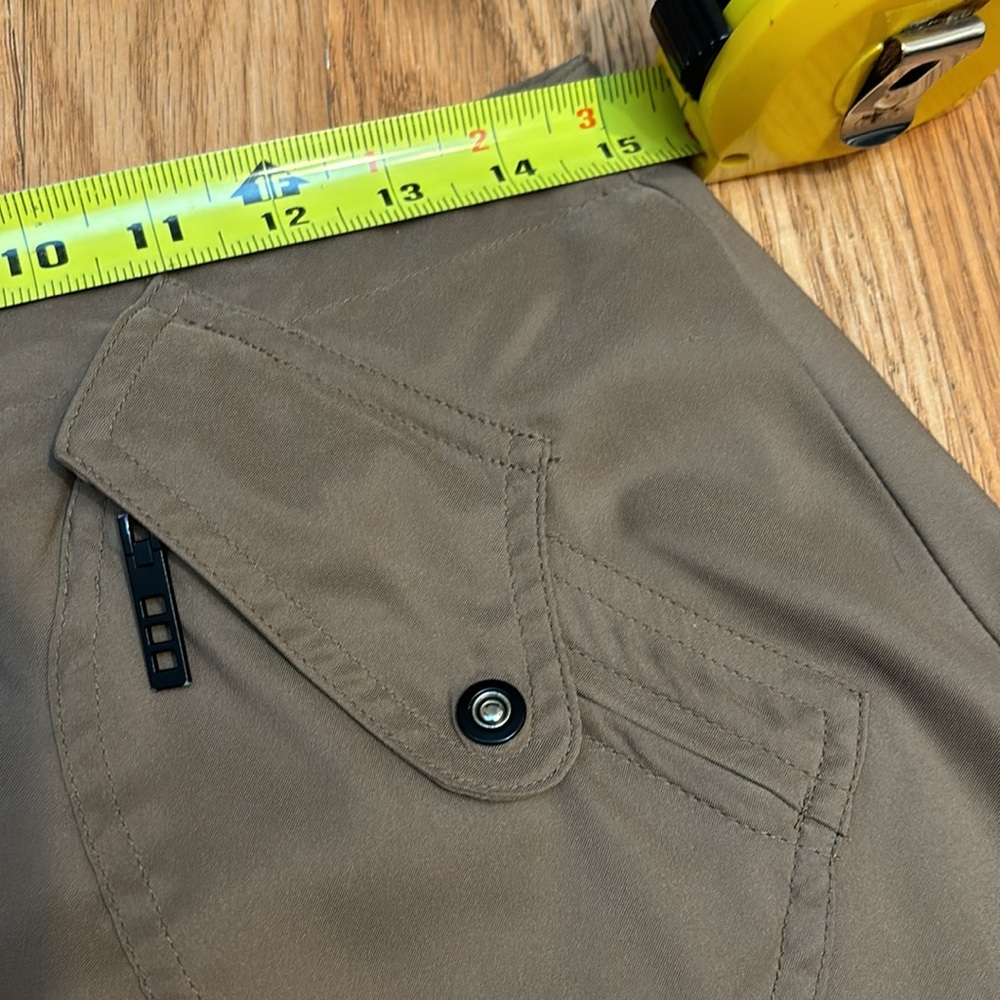 Jamie Sadock, casual active wear solid light brown skort/mini skirt. Size 6. - Picture 12 of 17